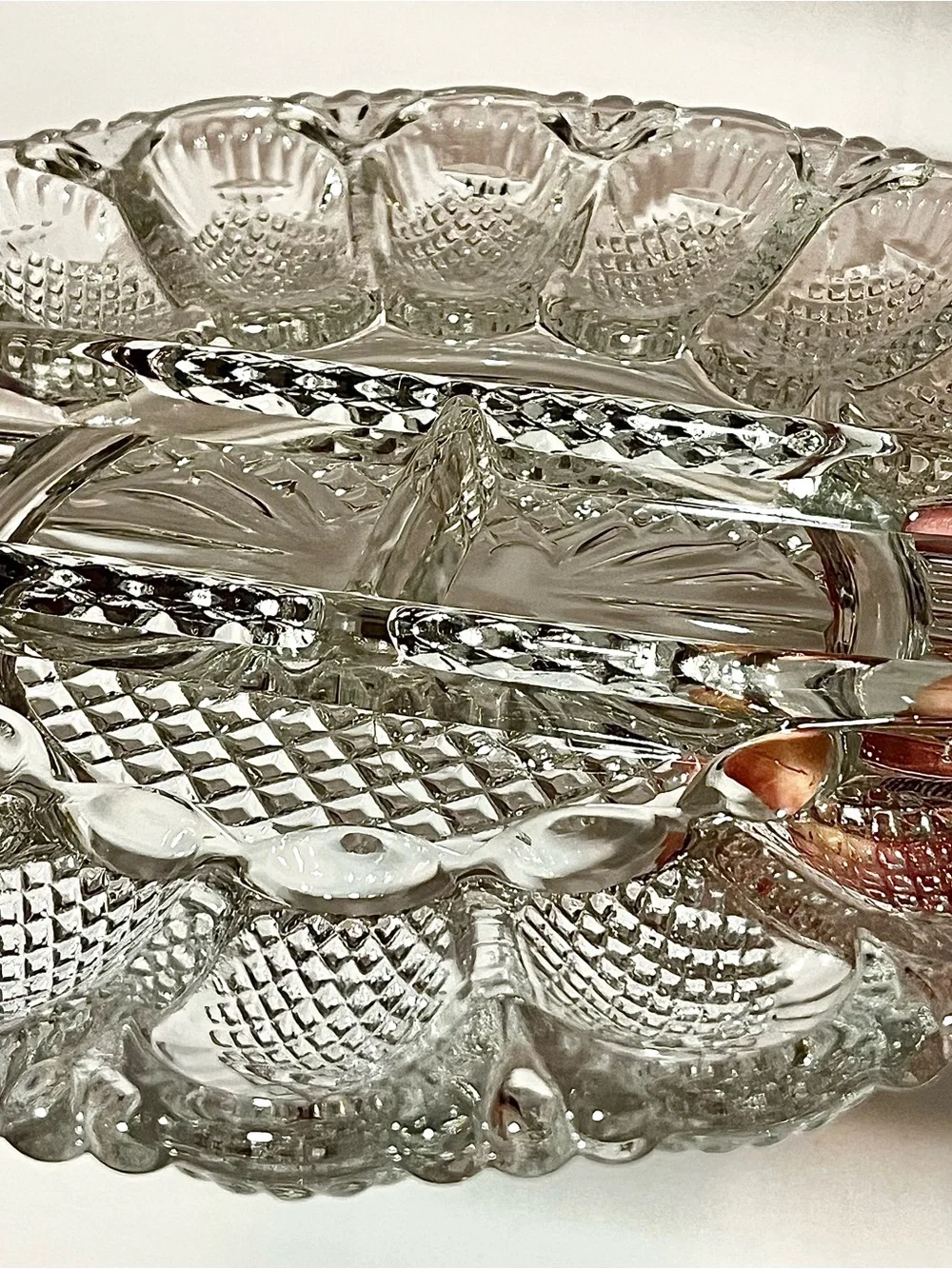 Vintage LE Smith clear glass deviled egg plate
